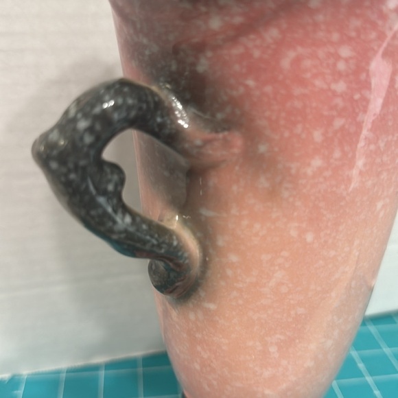 Vintage Hull Pottery Woodland W18 Gray/Pink Speckled 2 Handled Vase 10.5" tal - Picture 6 of 12